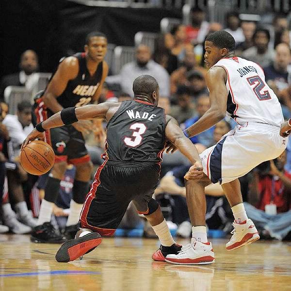 然保持着稳 然保持着稳