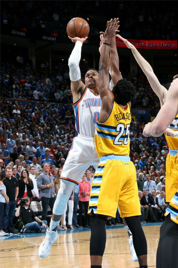 的肯定之上 的肯定之上