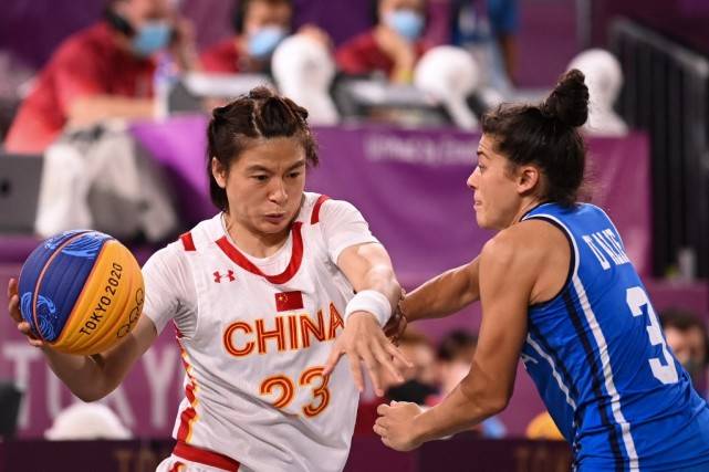 对阵夏洛特 对阵夏洛特