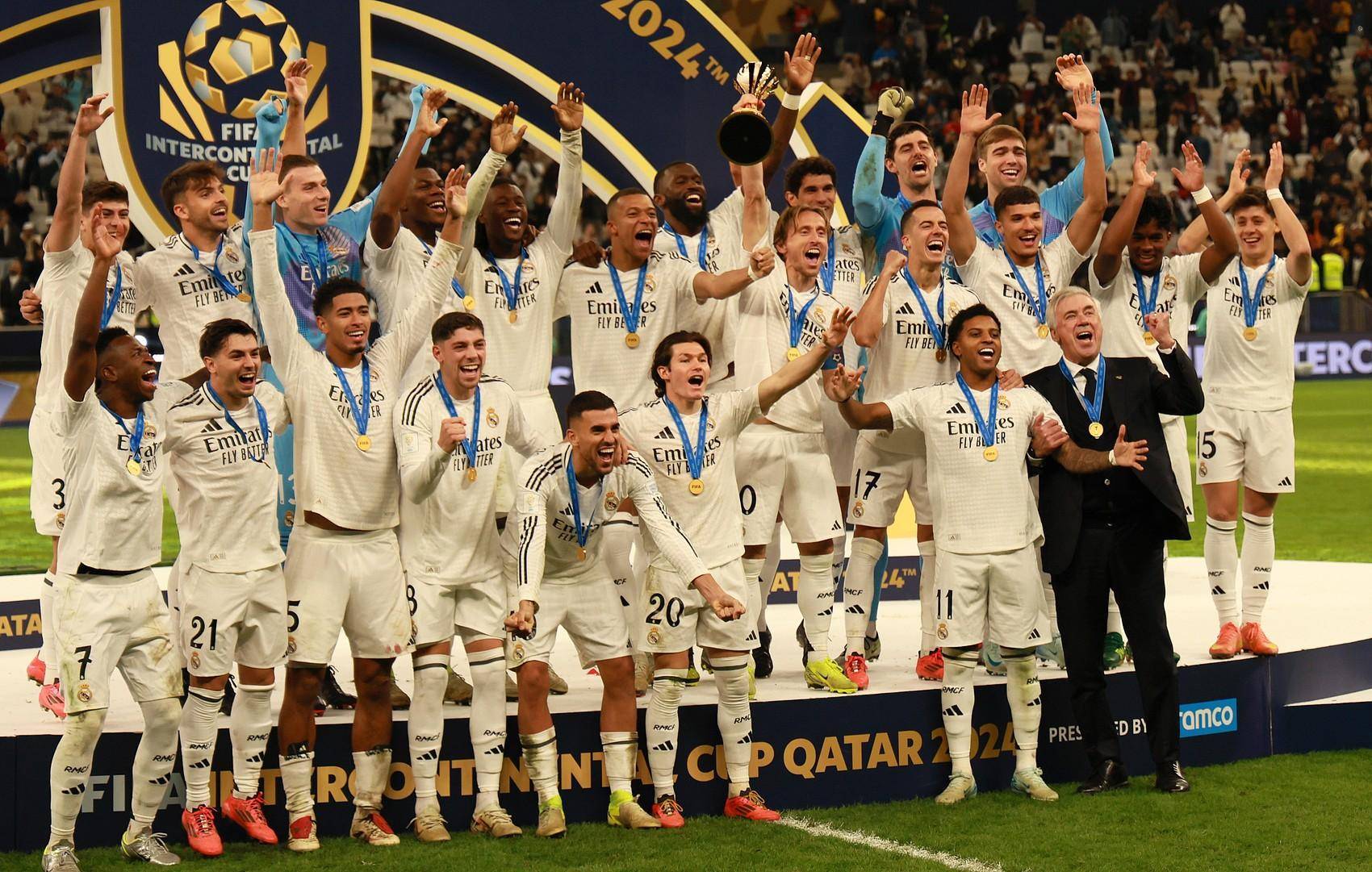 靠手感的侥 靠手感的侥